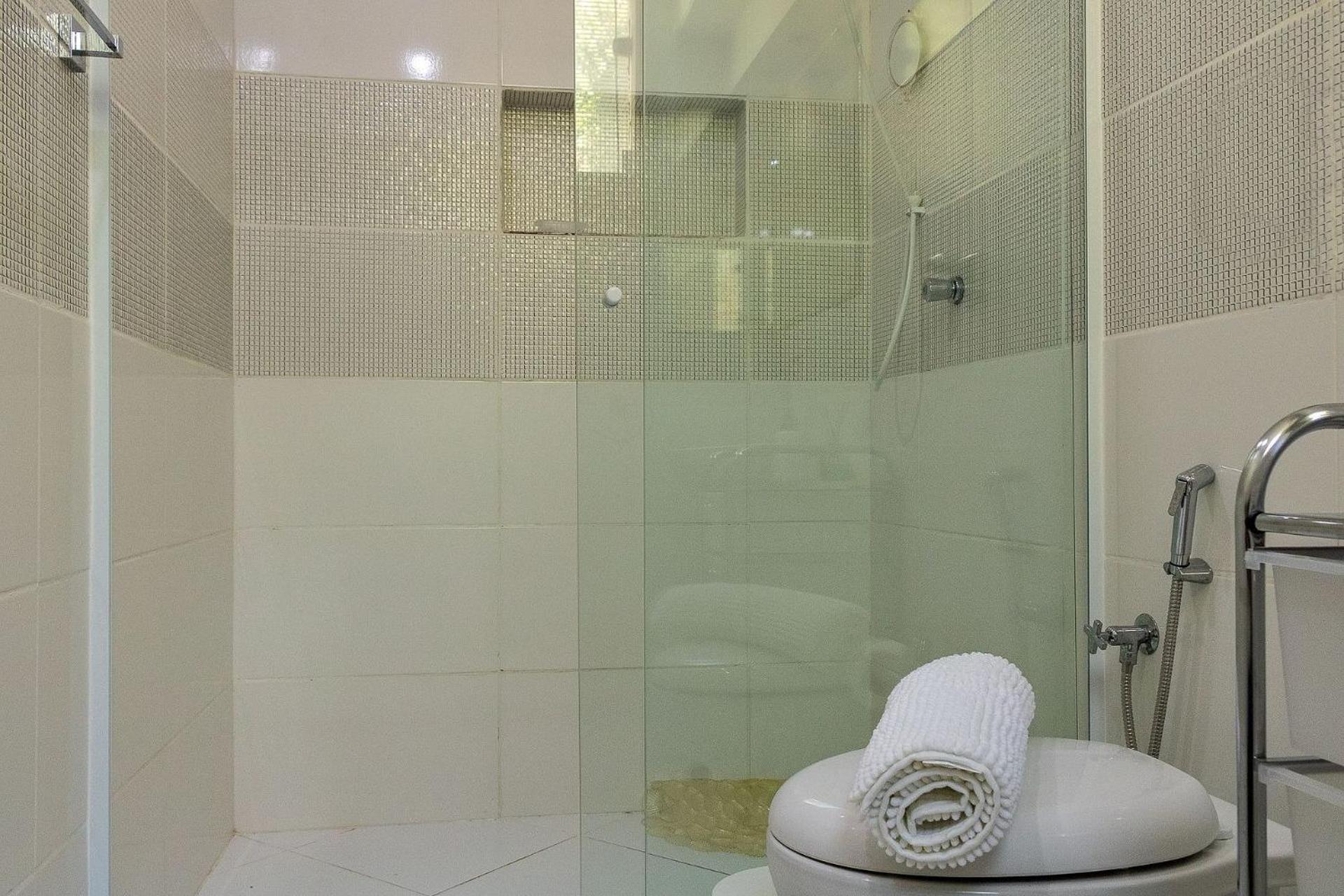Casas Com Jacuzzi E Churrasqueira A 500 Metros Da Do Pereque Na Сasa de vacaciones *