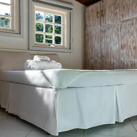 Casas Com Jacuzzi E Churrasqueira A 500 Metros Da Praia Do Pereque Na Ilhabela Exterior photo