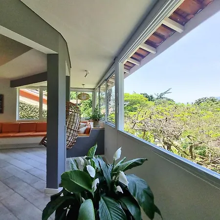 Casas Com Jacuzzi E Churrasqueira A 500 Metros Da Praia Do Pereque Na Ilhabela Exterior photo