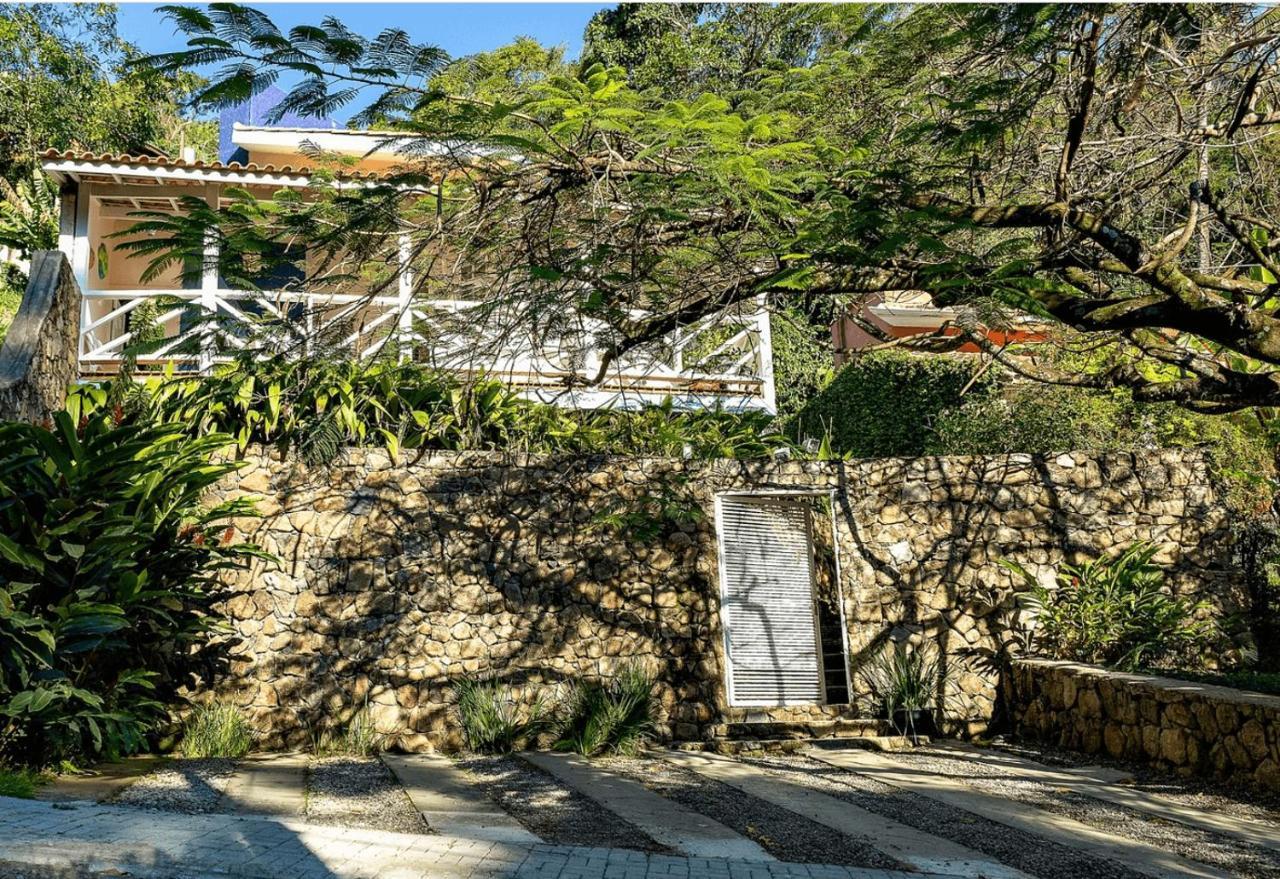 Casas Com Jacuzzi E Churrasqueira A 500 Metros Da Do Pereque Na Holiday home *